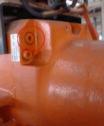 ABB IRB2600�C���˸��S�Ϳ�λ��