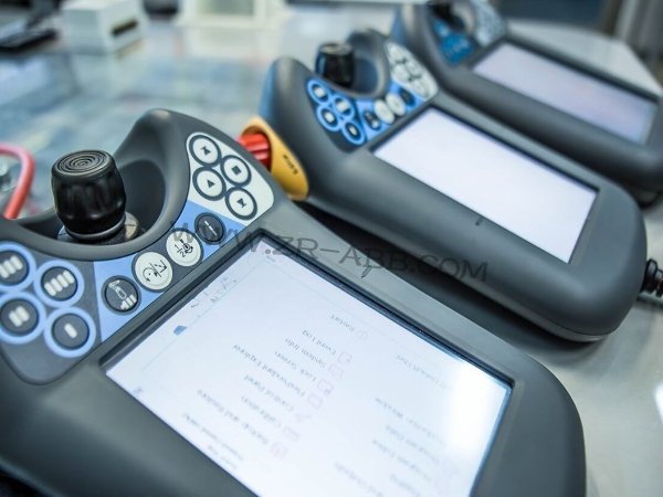 ABB�C����ʾ����ͨ늟o�����S��