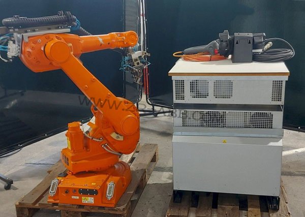 ABB IRB1600�C���˱��B