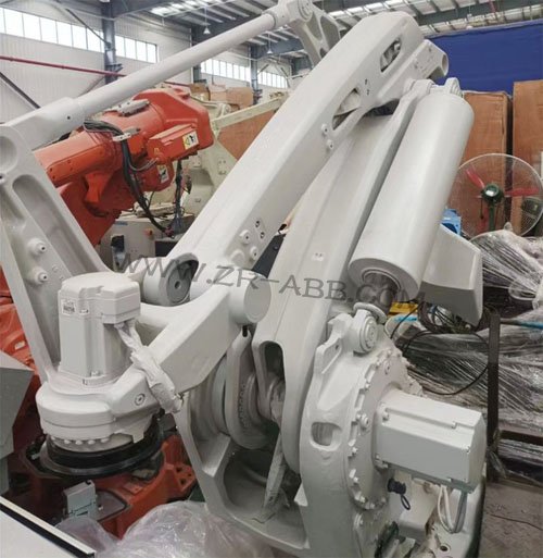 ABB�C���˻��A���B�̳�